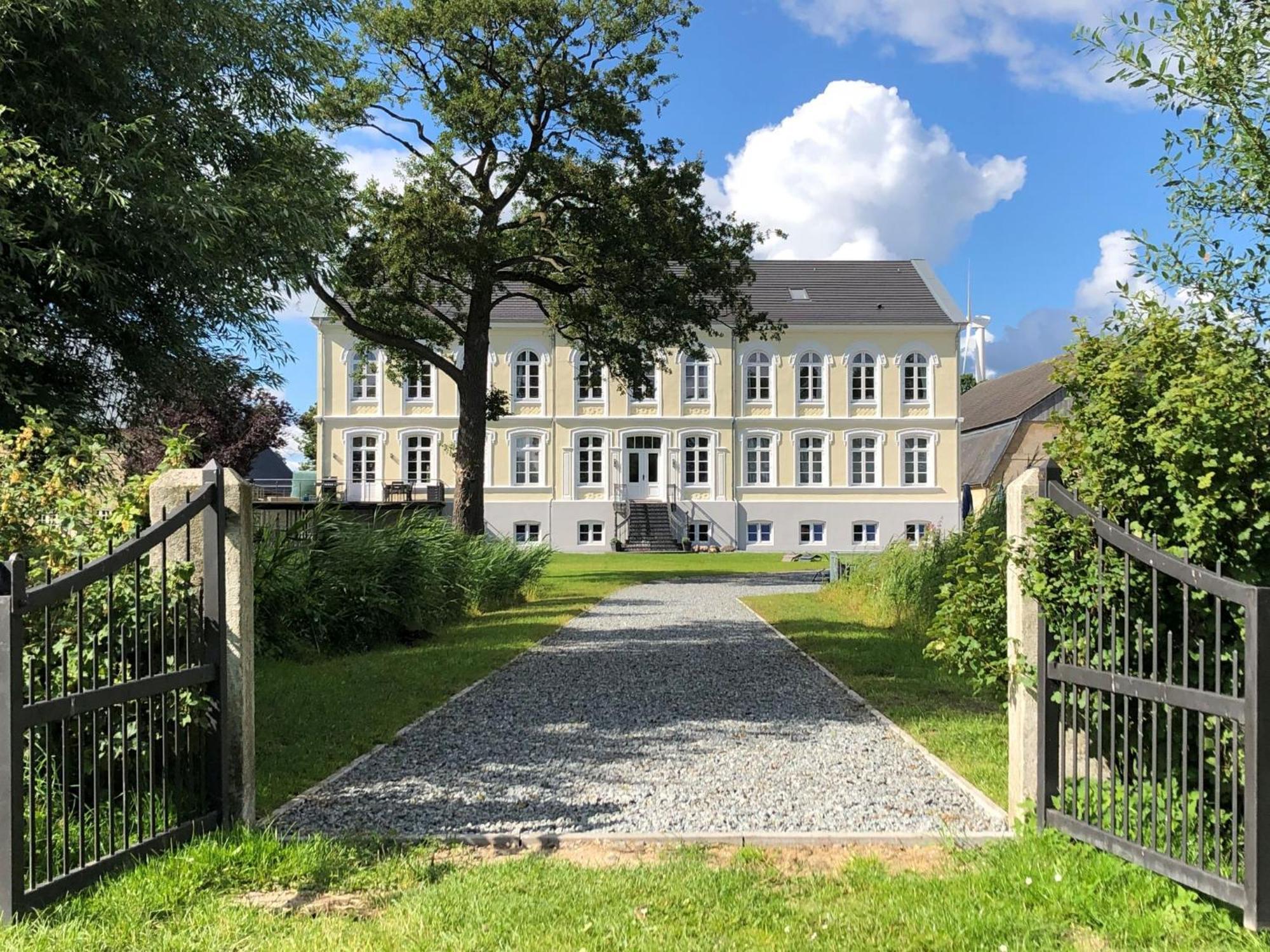 Ferienwohnungen Herrenhaus Gut Oestergaard Steinberg  Exteriér fotografie
